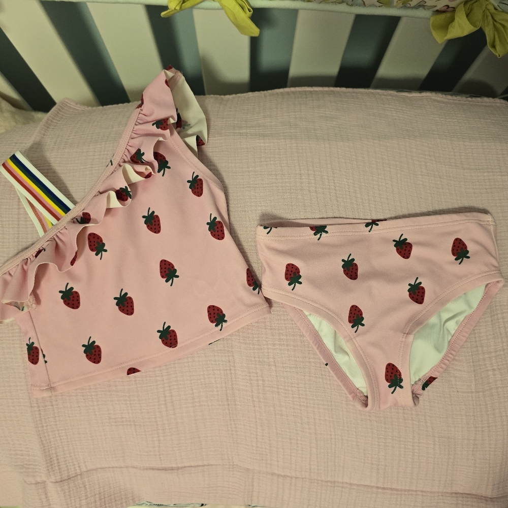 Two-piece Hanna Anderson girls swimsuit. Sz 3T